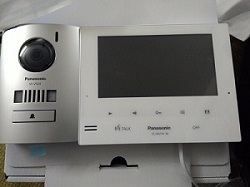 Bộ chuông cửa màn hình Panasonic VL-SV74VN 